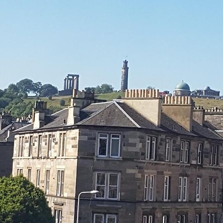 Newly Furnished 2 Bedroom Apartment On Leith Walk EDI Exterior photo